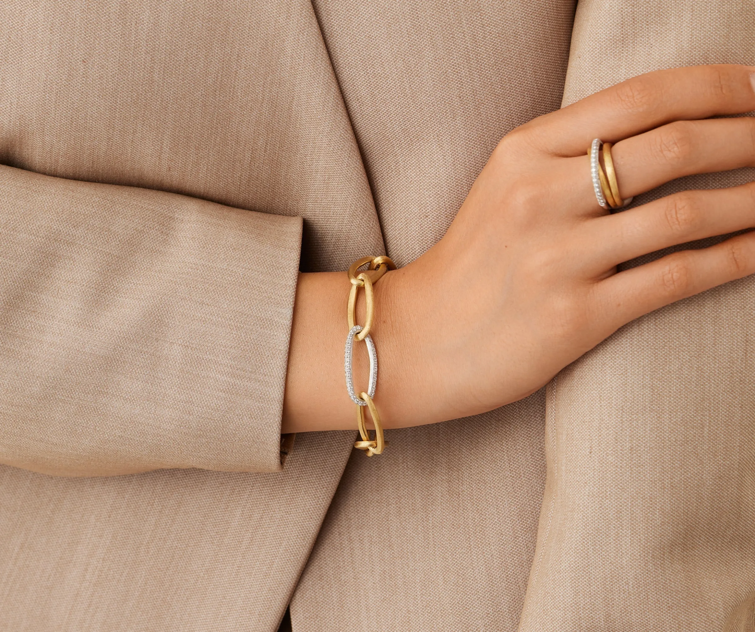 Bracelets-Marco Bicego 18K Yellow Gold Oval Link Bracelet With Pavé Diamonds Yellowgold